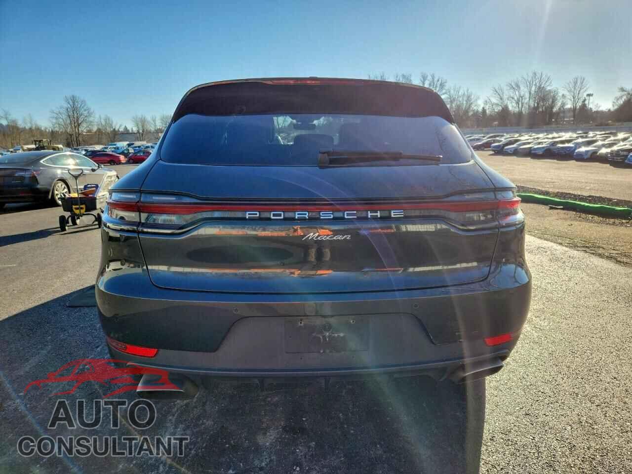 PORSCHE MACAN 2019 - WP1AA2A56KLB00028