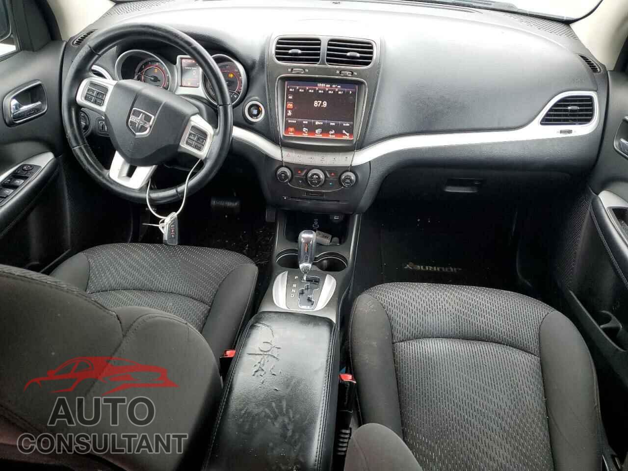 DODGE JOURNEY 2017 - 3C4PDCBB7HT613105