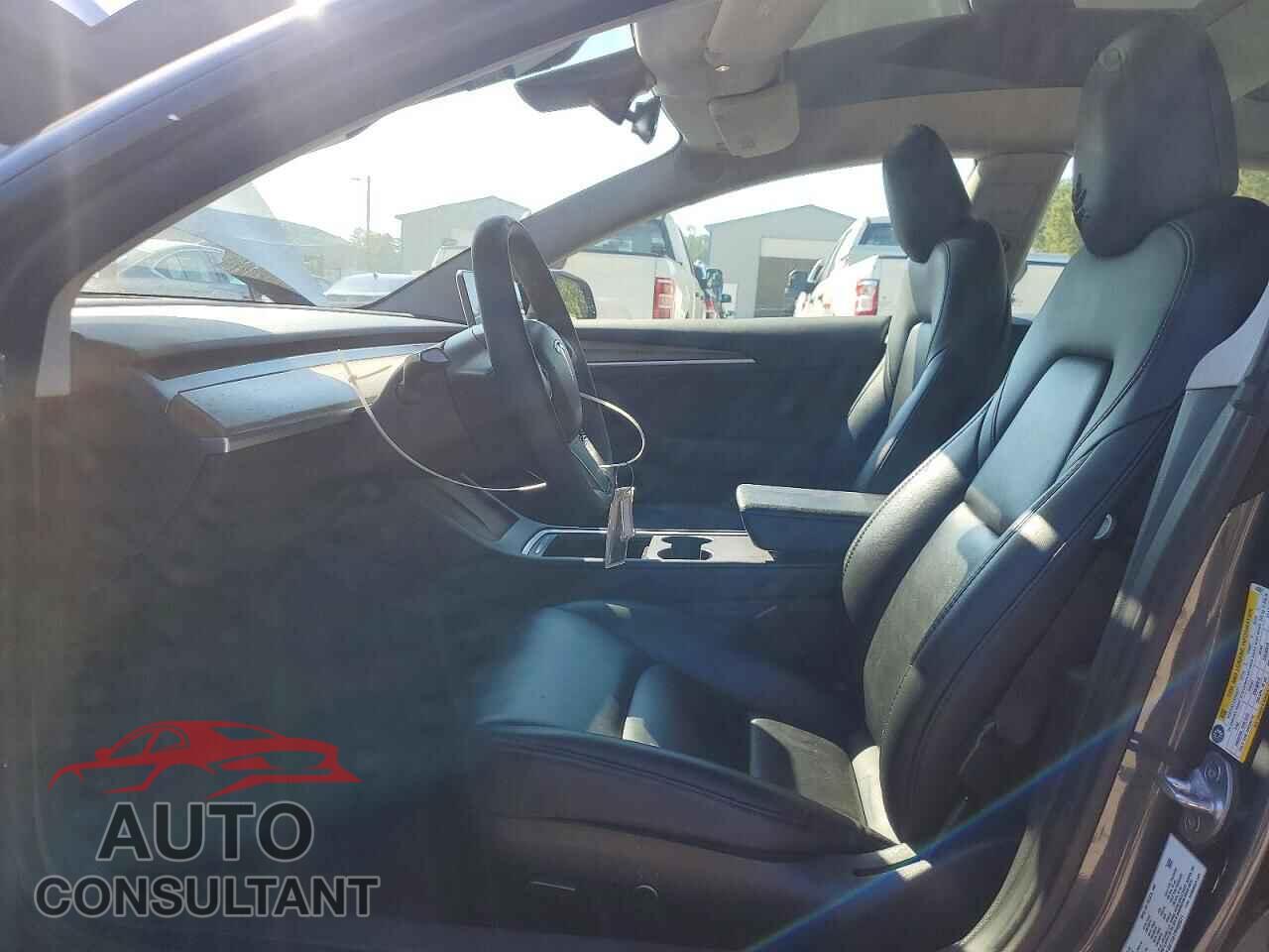 TESLA MODEL 3 2023 - 5YJ3E1EA1PF435871