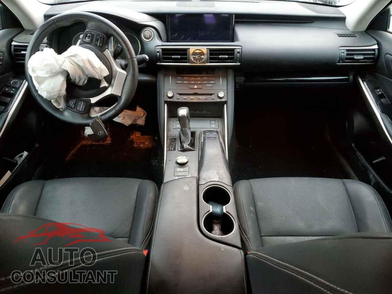 LEXUS IS 2019 - JTHBA1D23K5098128