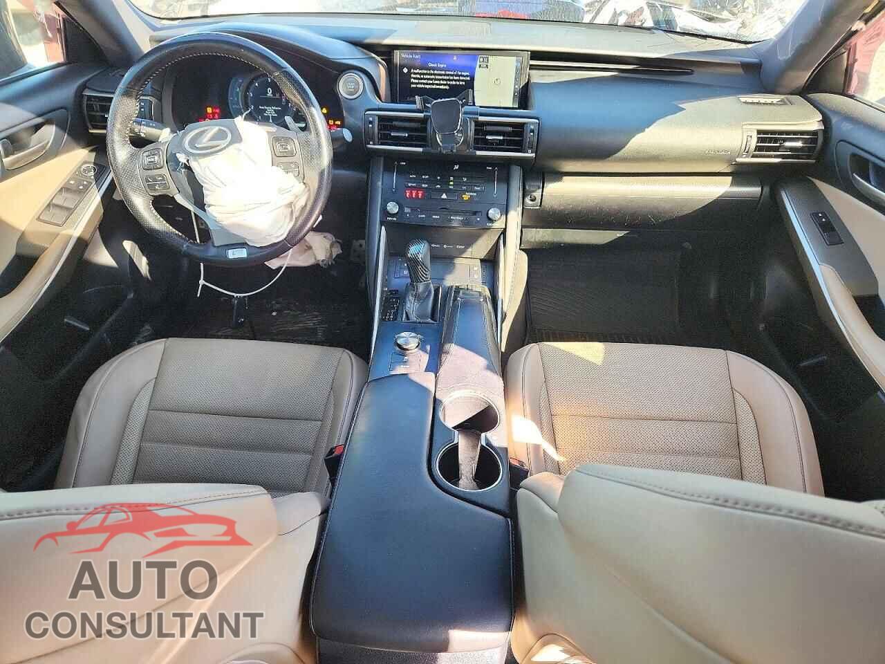 LEXUS IS 2017 - JTHBA1D28H5051055