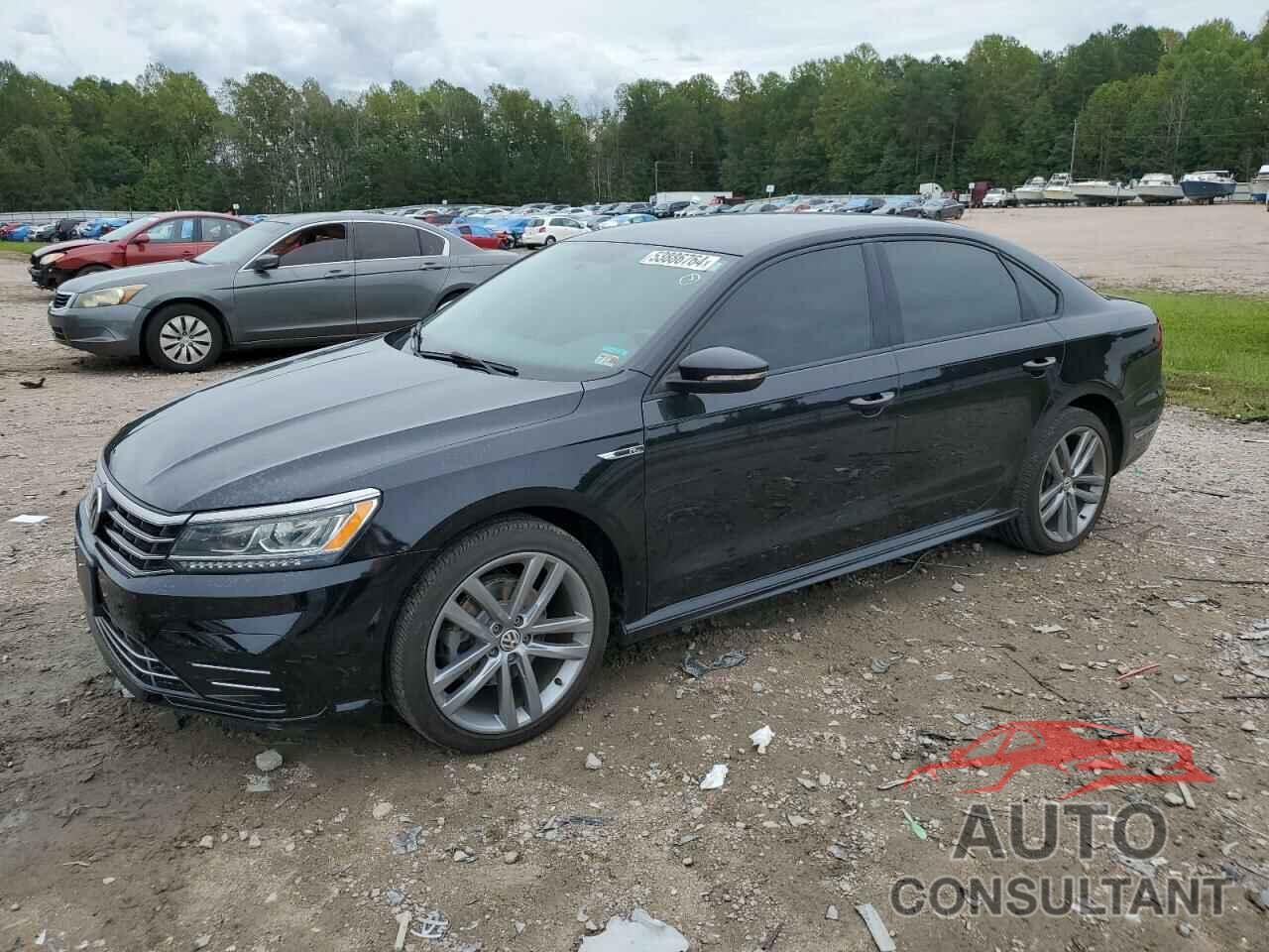 VOLKSWAGEN PASSAT 2018 - 1VWAA7A3XJC049027