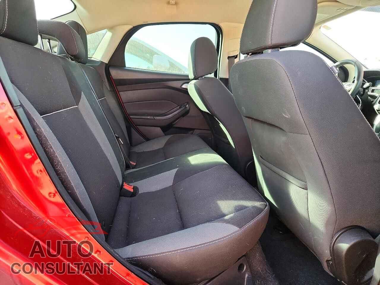 FORD FOCUS 2013 - 1FADP3F21DL363196