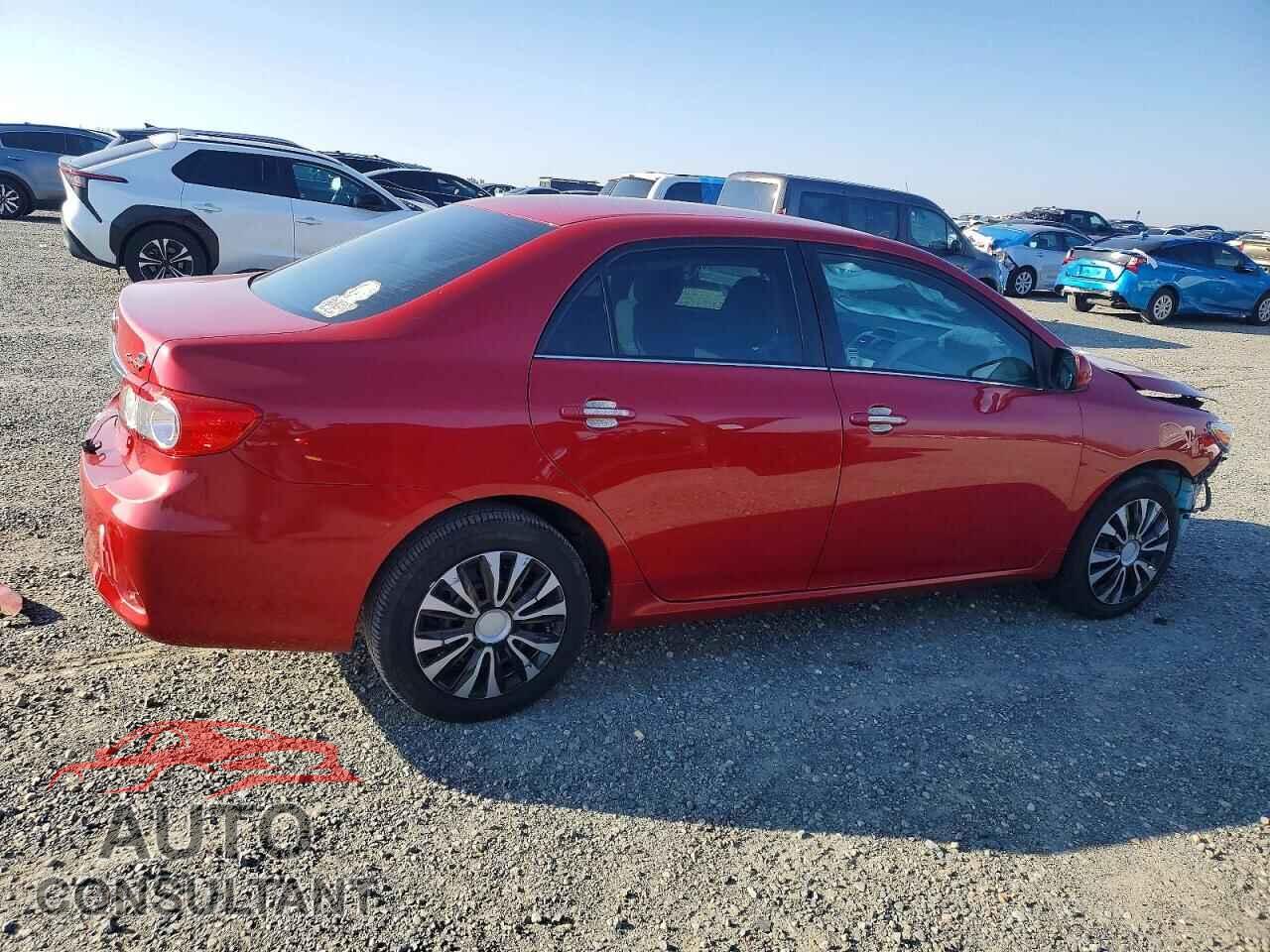 TOYOTA COROLLA 2013 - 2T1BU4EE6DC113729
