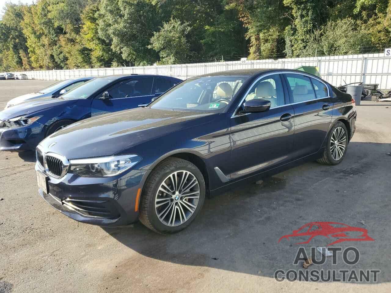 BMW 5 SERIES 2019 - WBAJA7C50KWC77636