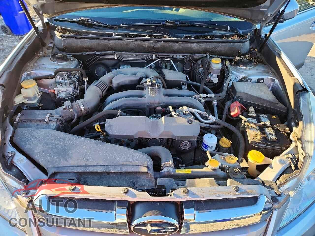 SUBARU OUTBACK 2013 - 4S4BRBKC8D3247235