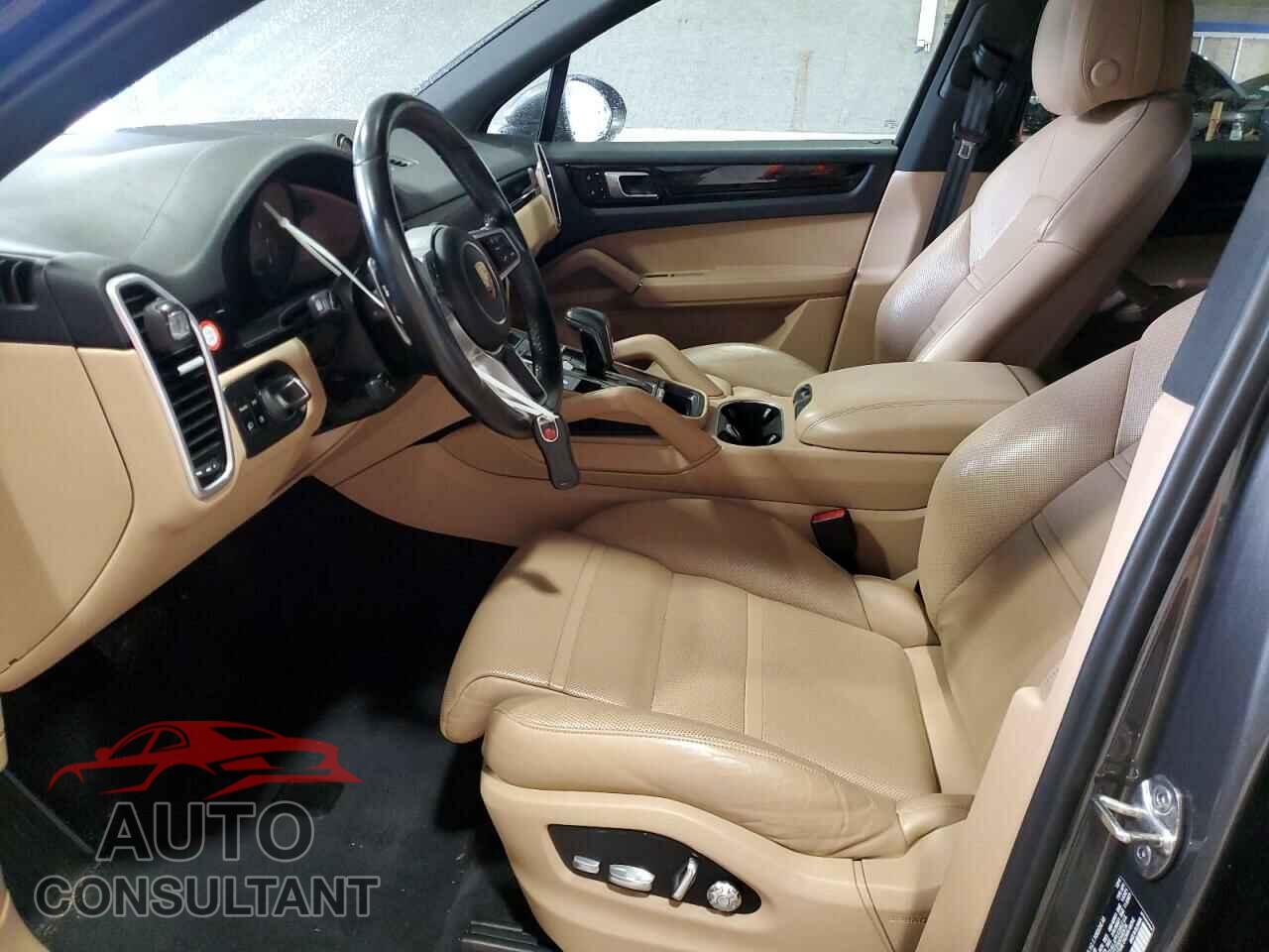 PORSCHE CAYENNE 2020 - WP1AA2AY0LDA04126