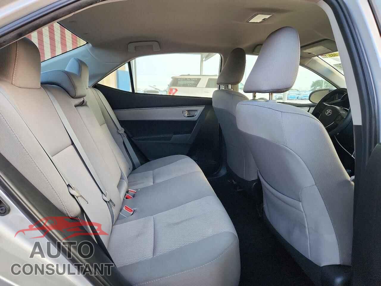 TOYOTA COROLLA 2015 - 2T1BURHEXFC371179