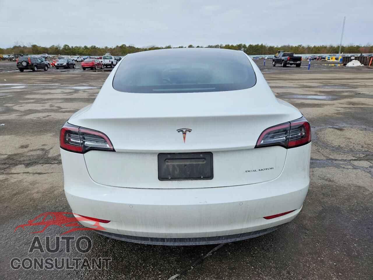 TESLA MODEL 3 2022 - 5YJ3E1EB2NF228525