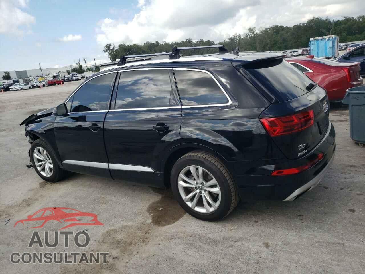 AUDI Q7 2018 - WA1LAAF75JD047615