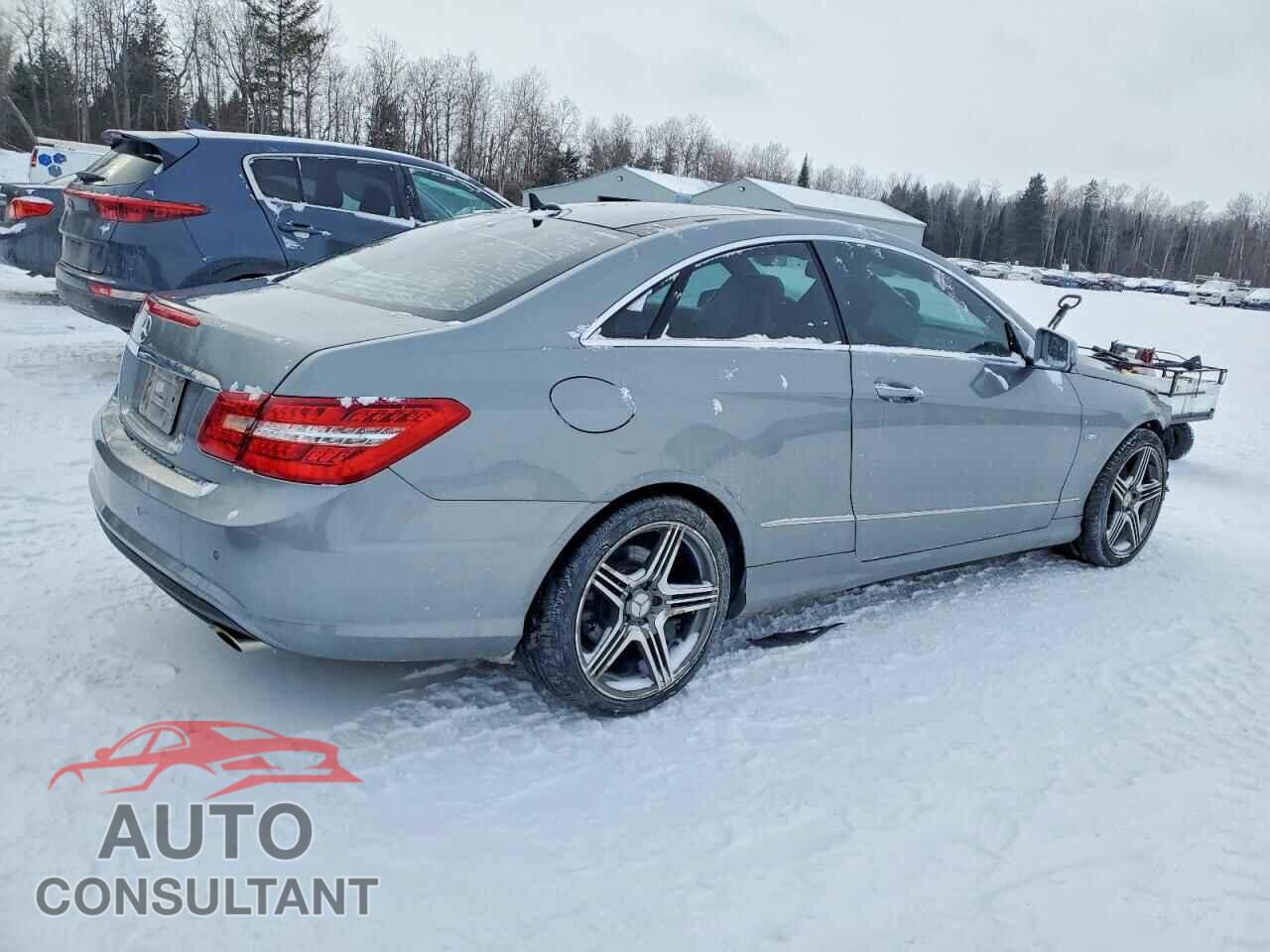 MERCEDES-BENZ E-CLASS 2012 - WDDKJ5KB0CF152000