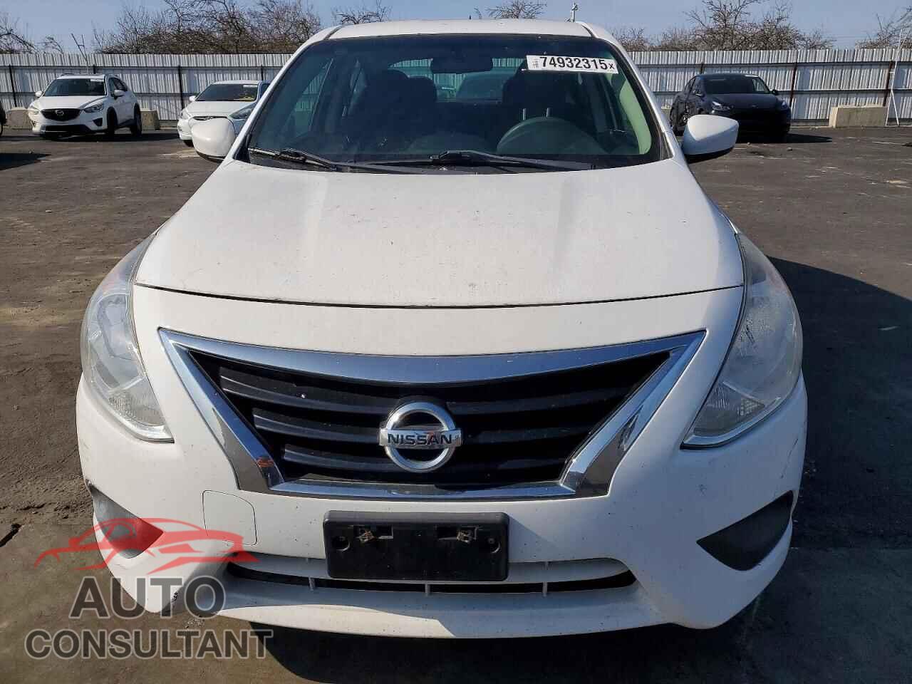 NISSAN VERSA 2015 - 3N1CN7AP1FL824784