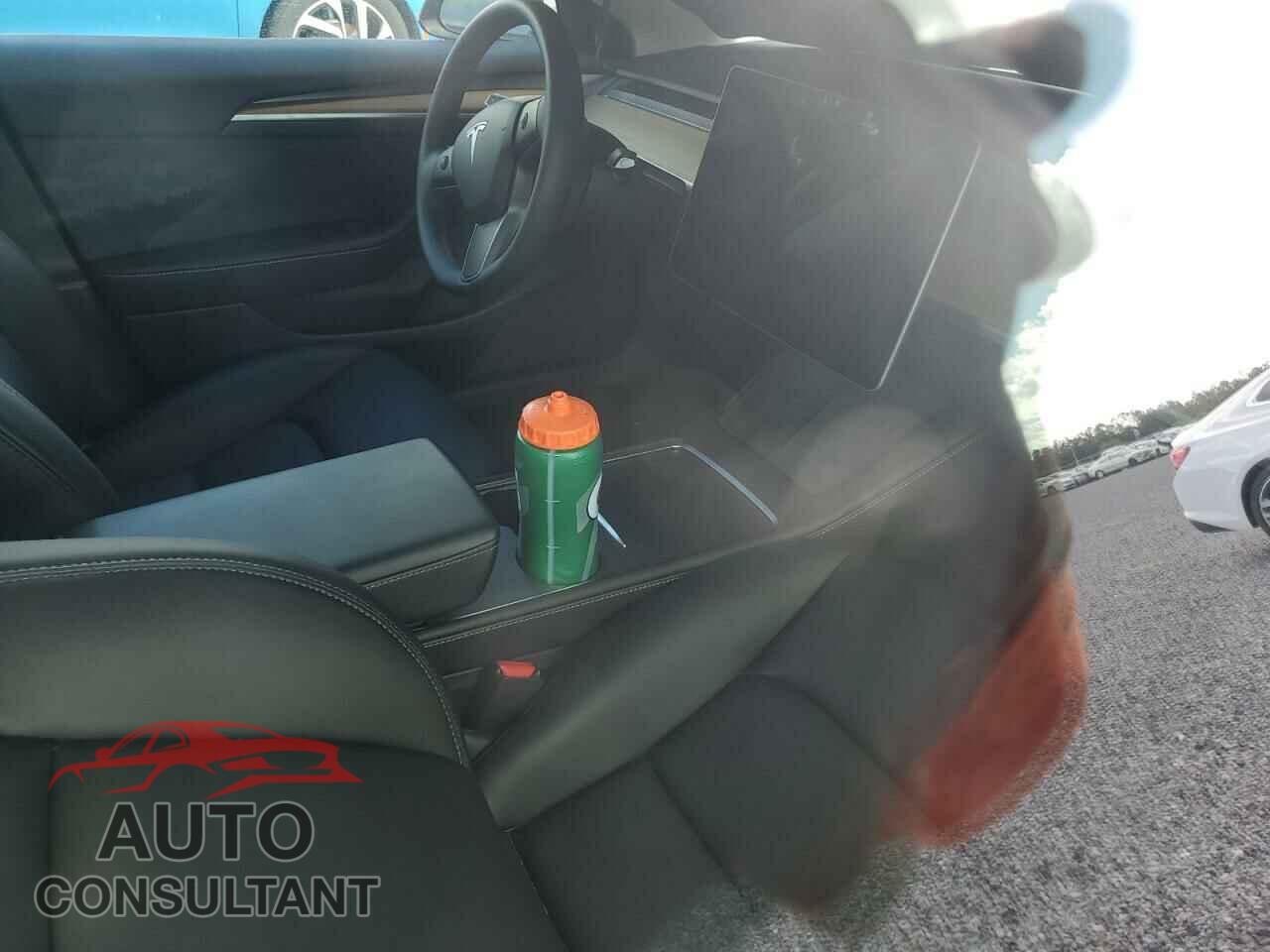 TESLA MODEL 3 2023 - 5YJ3E1EA3PF699657