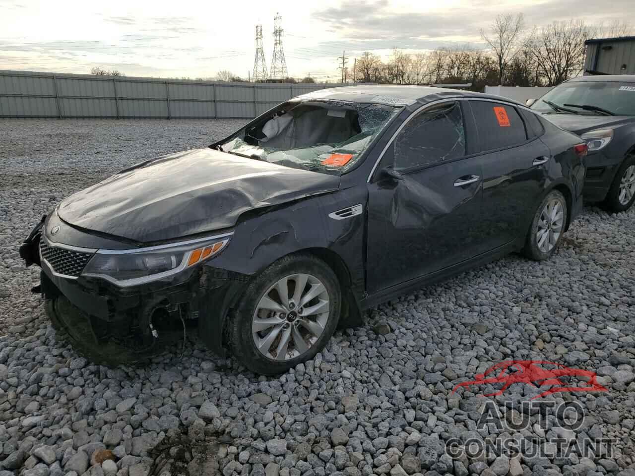 KIA OPTIMA 2018 - 5XXGT4L38JG208582