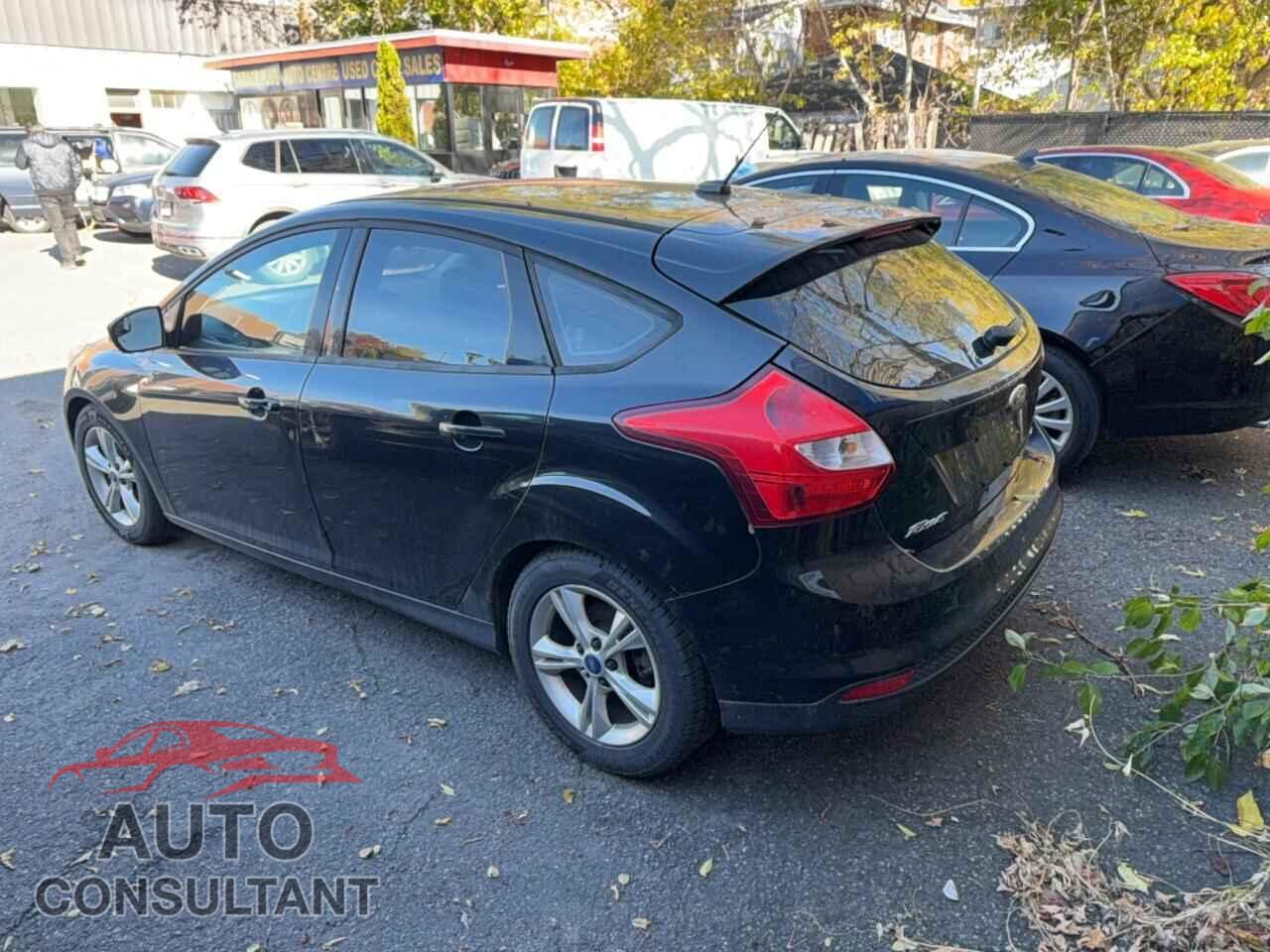 FORD FOCUS 2012 - 1FAHP3K2XCL158904