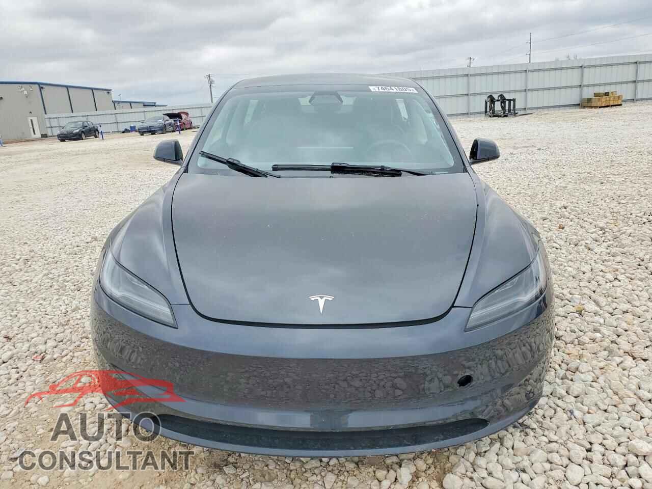 TESLA MODEL 3 2024 - 5YJ3E1EA2RF725233