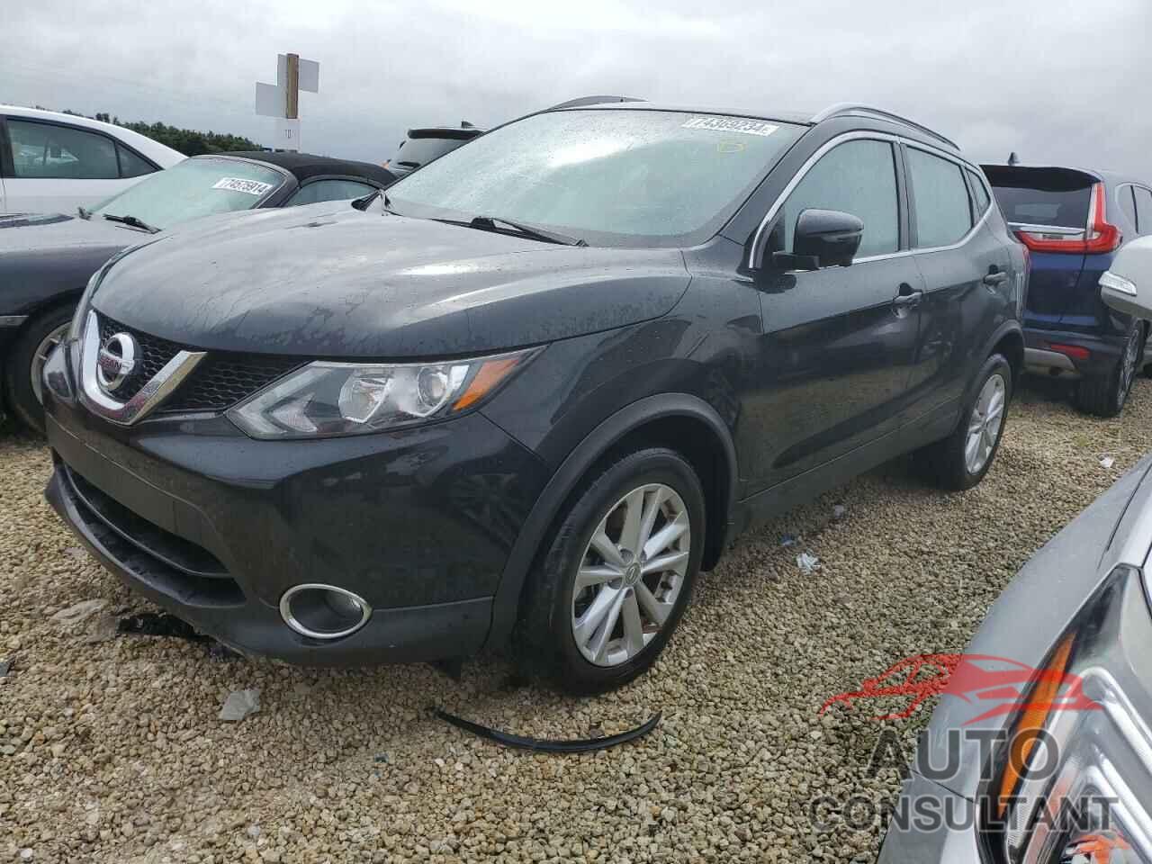 NISSAN ROGUE 2017 - JN1BJ1CR6HW142905