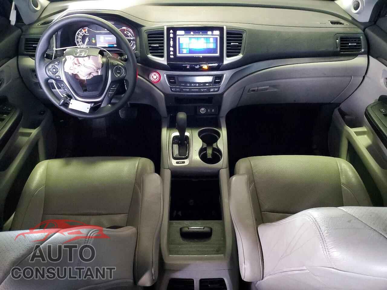 HONDA PILOT 2018 - 5FNYF6H30JB067655
