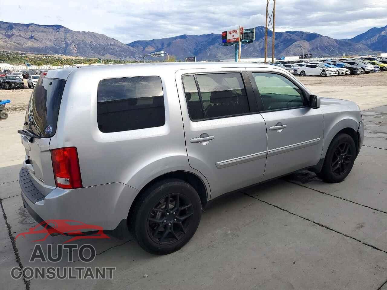 HONDA PILOT 2012 - 5FNYF4H4XCB057540