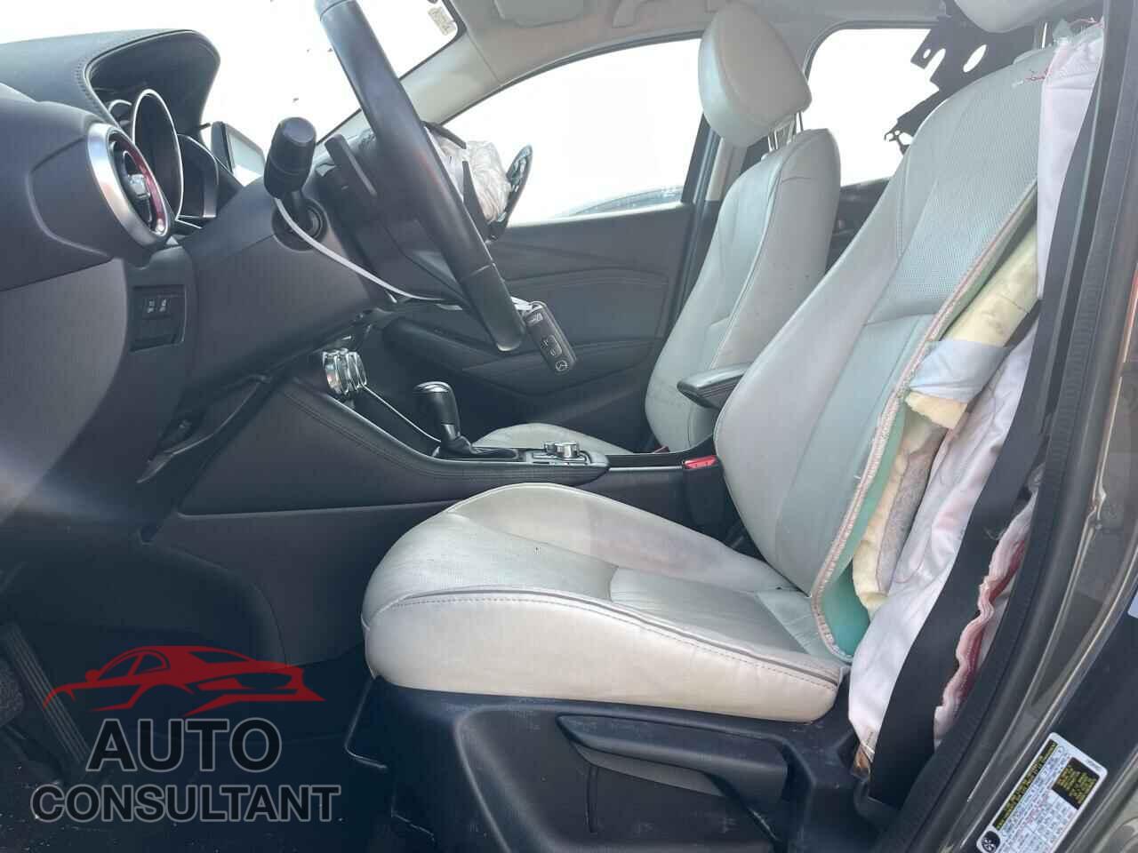 MAZDA CX-3 2019 - JM1DKDD72K0436216