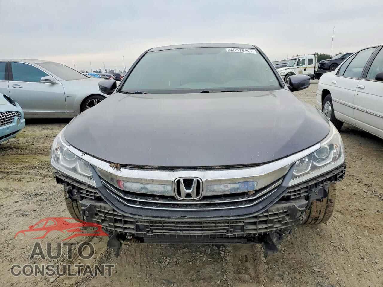 HONDA ACCORD 2017 - 1HGCR2F12HA213957