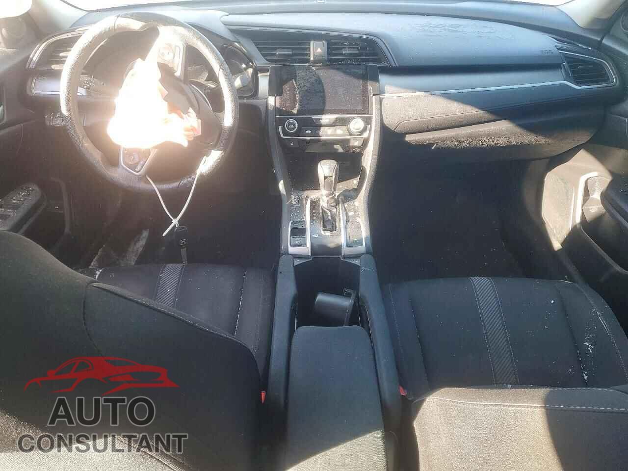 HONDA CIVIC 2018 - 2HGFC2F57JH002522