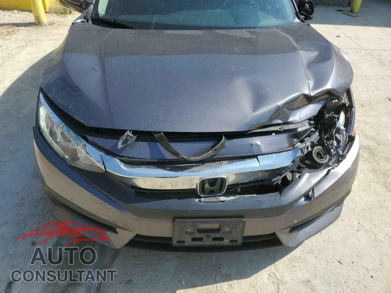 HONDA CIVIC 2017 - 19XFC2F73HE021624