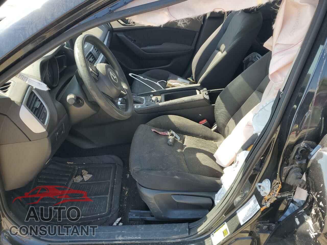MAZDA 3 2017 - 3MZBN1U70HM123097