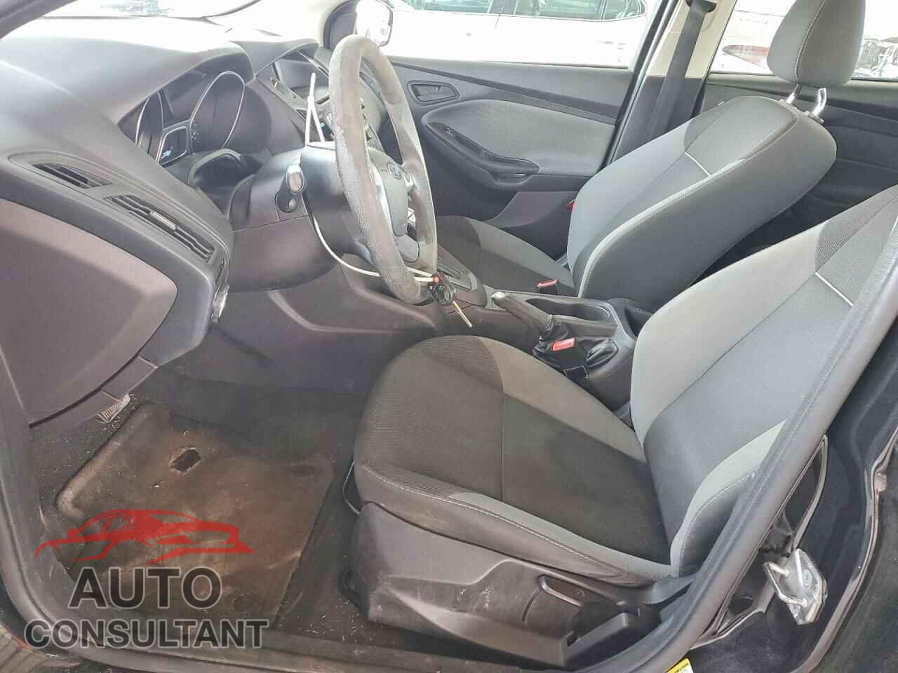 FORD FOCUS 2013 - 1FADP3E29DL359723