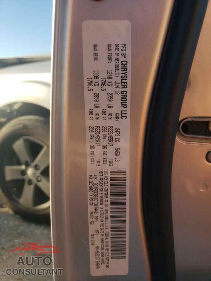DODGE JOURNEY 2012 - 3C4PDCBG1CT387440