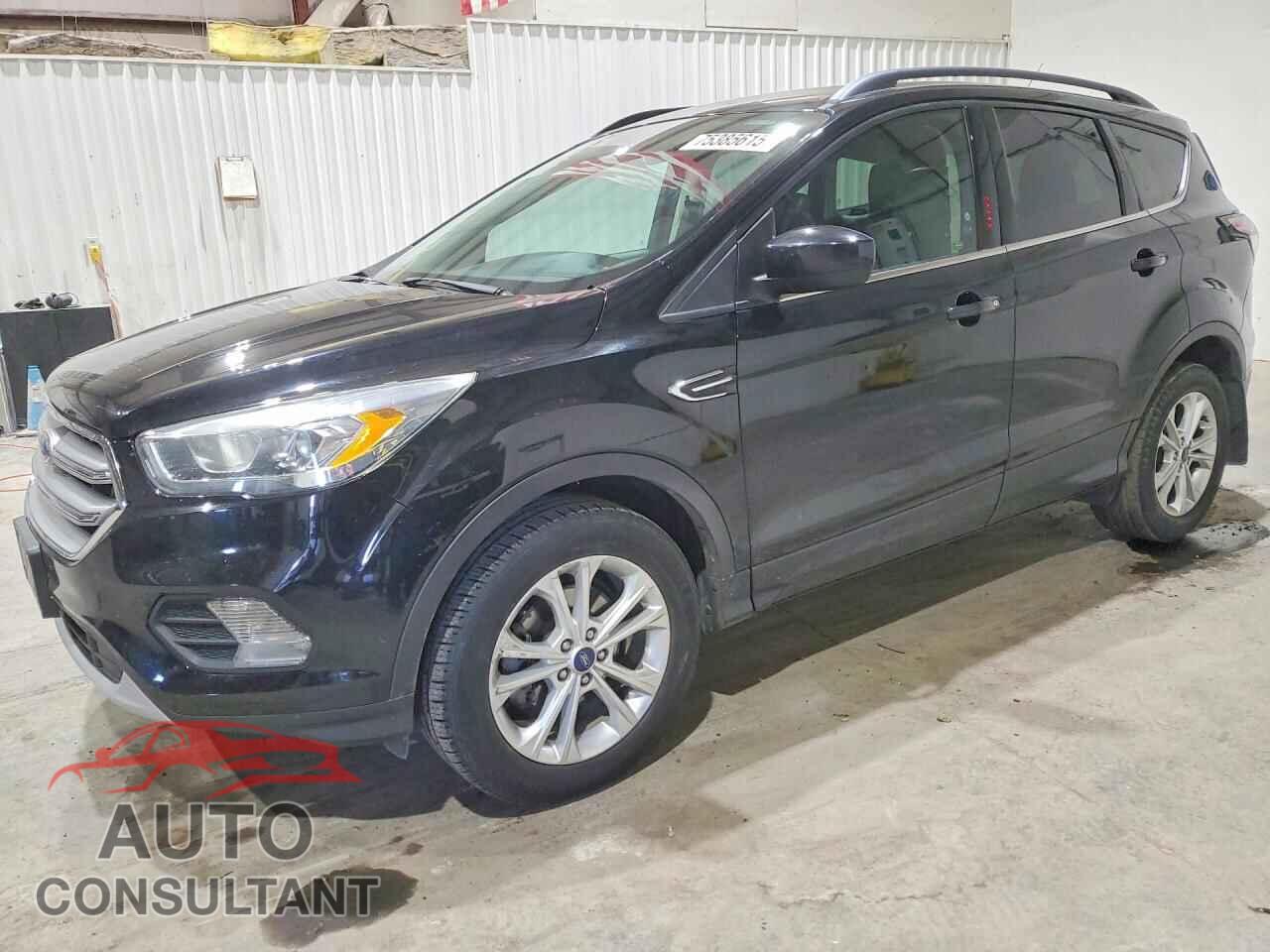 FORD ESCAPE 2017 - 1FMCU0GDXHUE91817