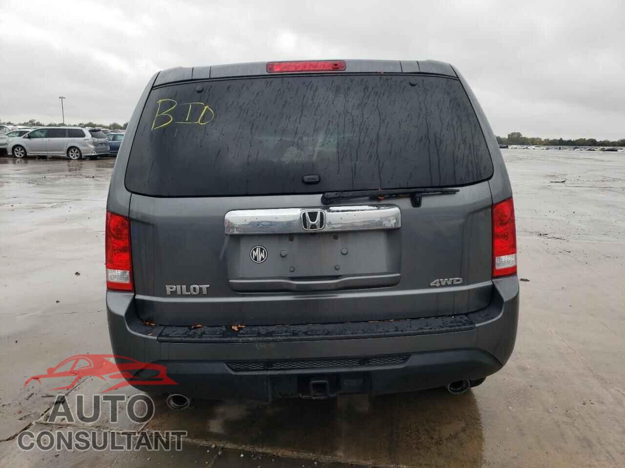 HONDA PILOT 2012 - 5FNYF4H52CB024864
