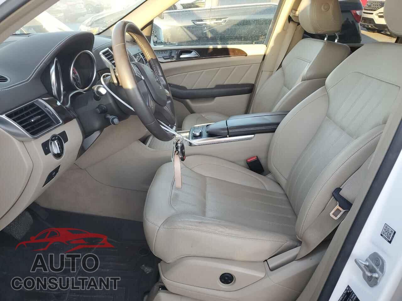 MERCEDES-BENZ GL-CLASS 2015 - 4JGDF6EE2FA611430