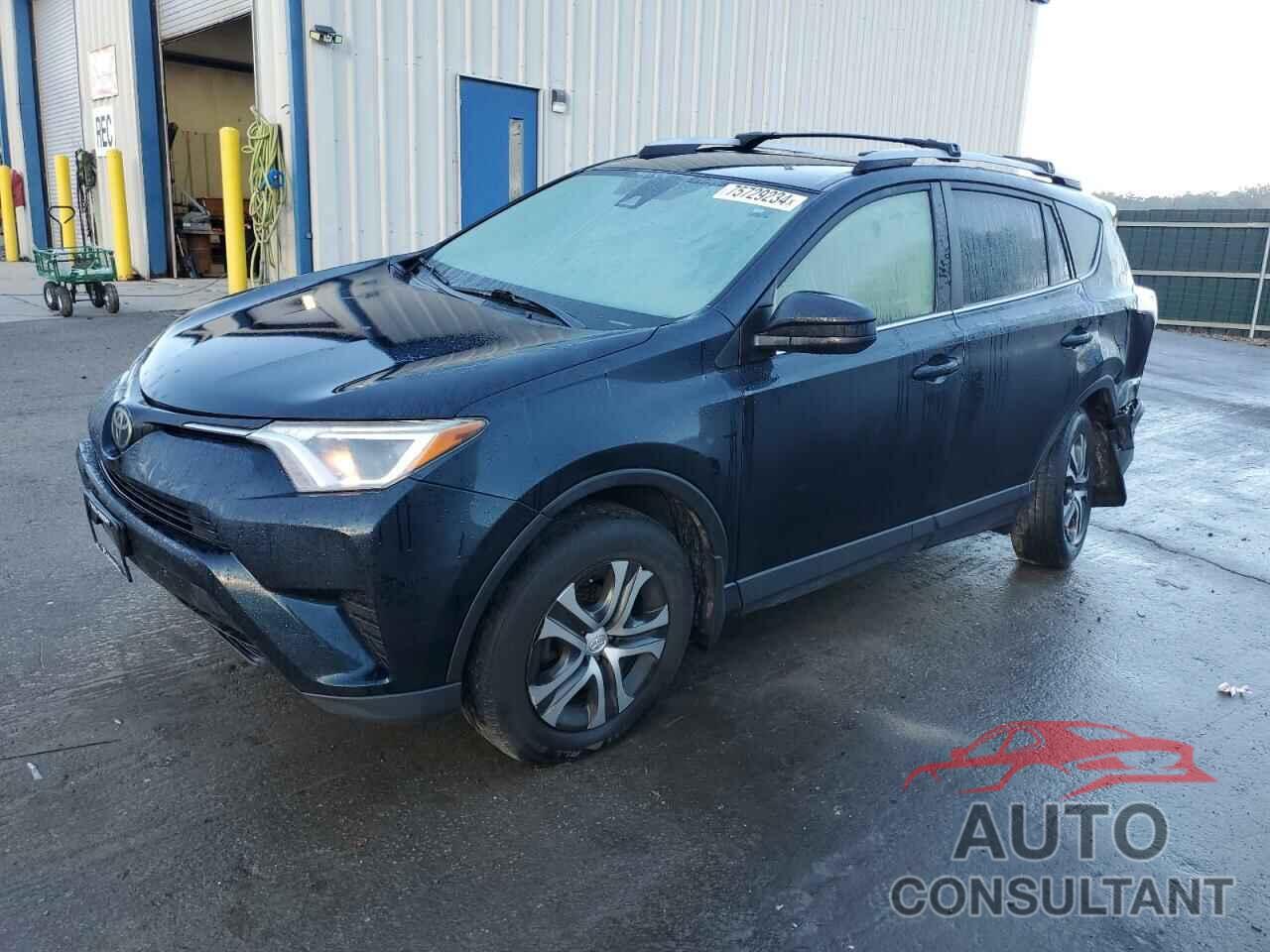 TOYOTA RAV4 2017 - JTMBFREV9HJ148721