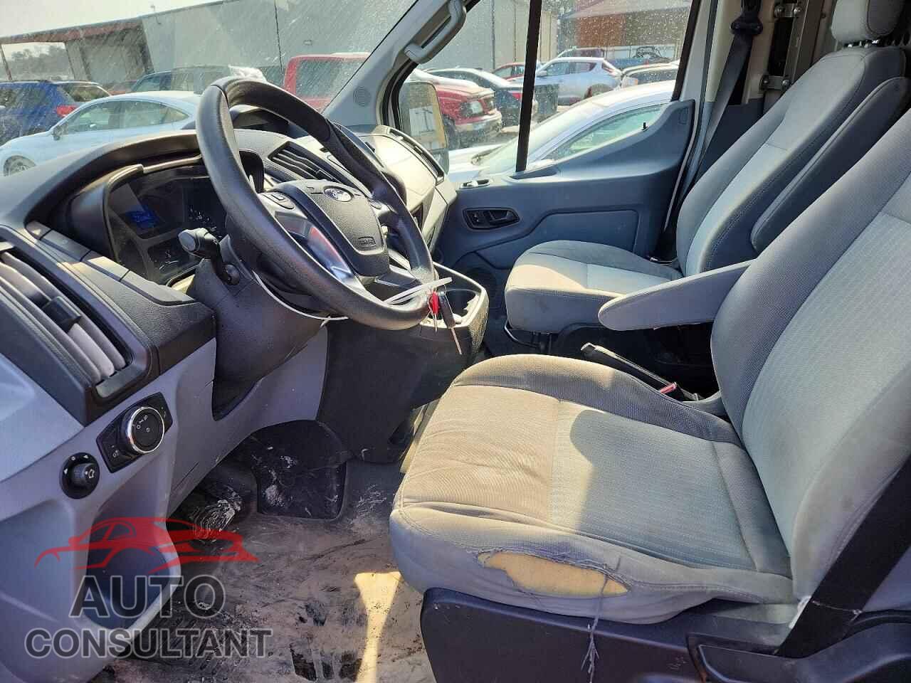 FORD TRANSIT 2018 - 1FTYE1YM5JKB40195