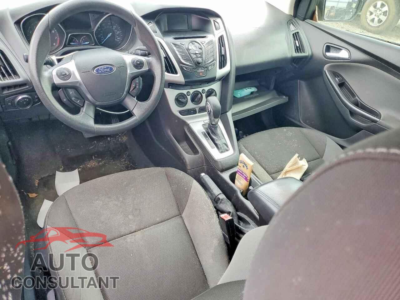 FORD FOCUS 2013 - 1FADP3F27DL243726