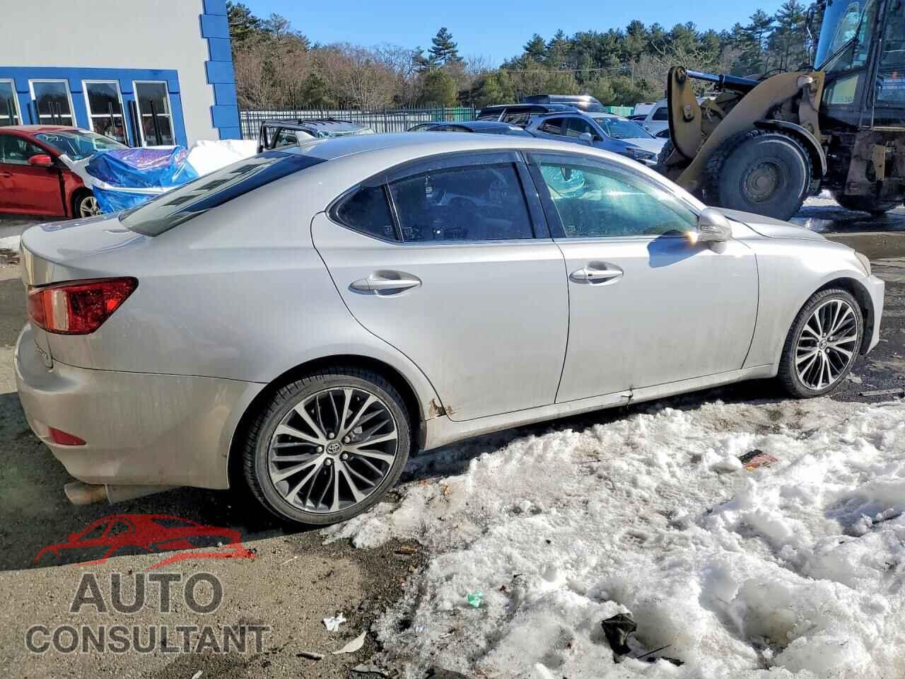 LEXUS IS 2012 - JTHCF5C27C5059428