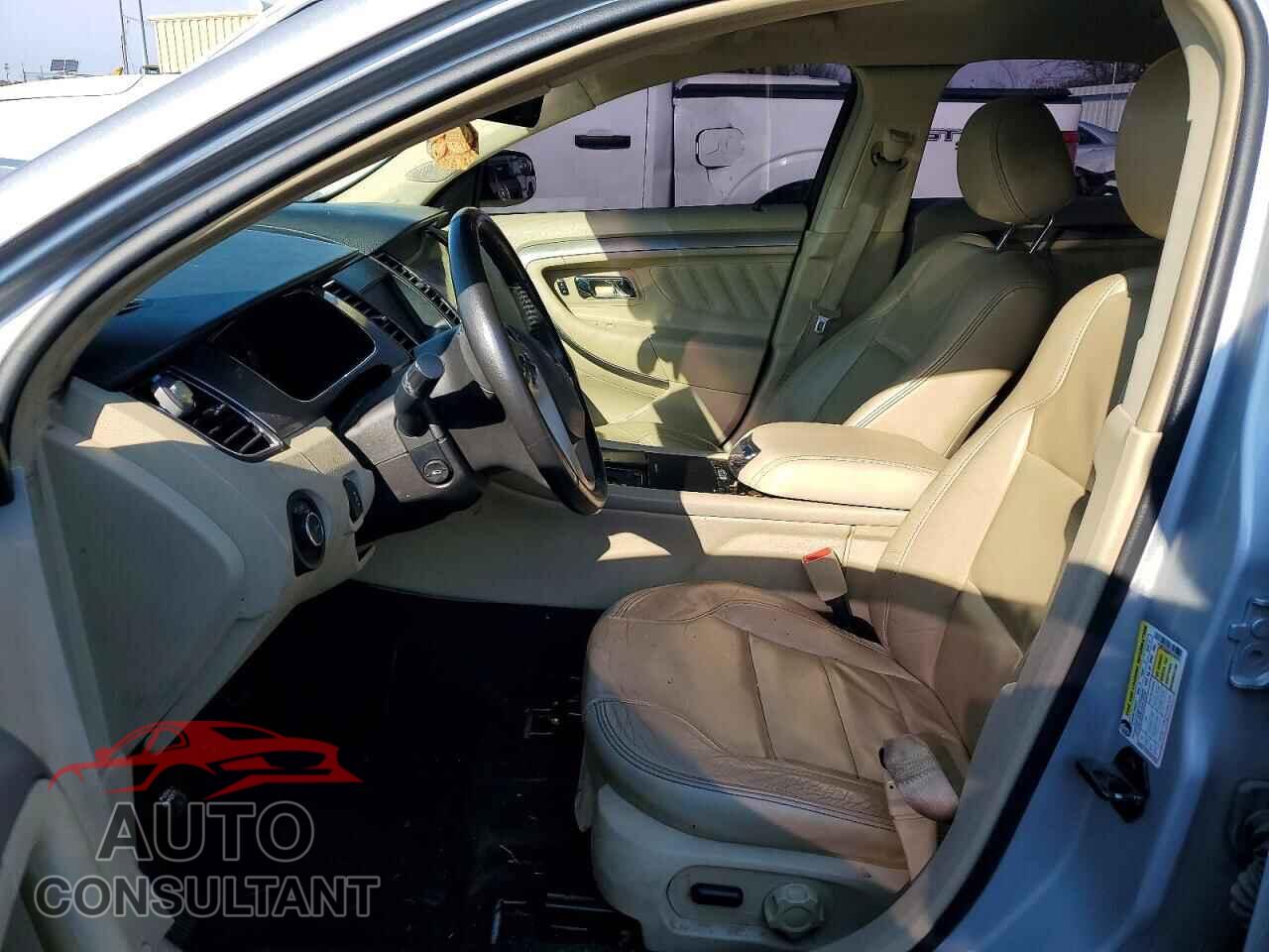 FORD TAURUS 2013 - 1FAHP2E80DG109053