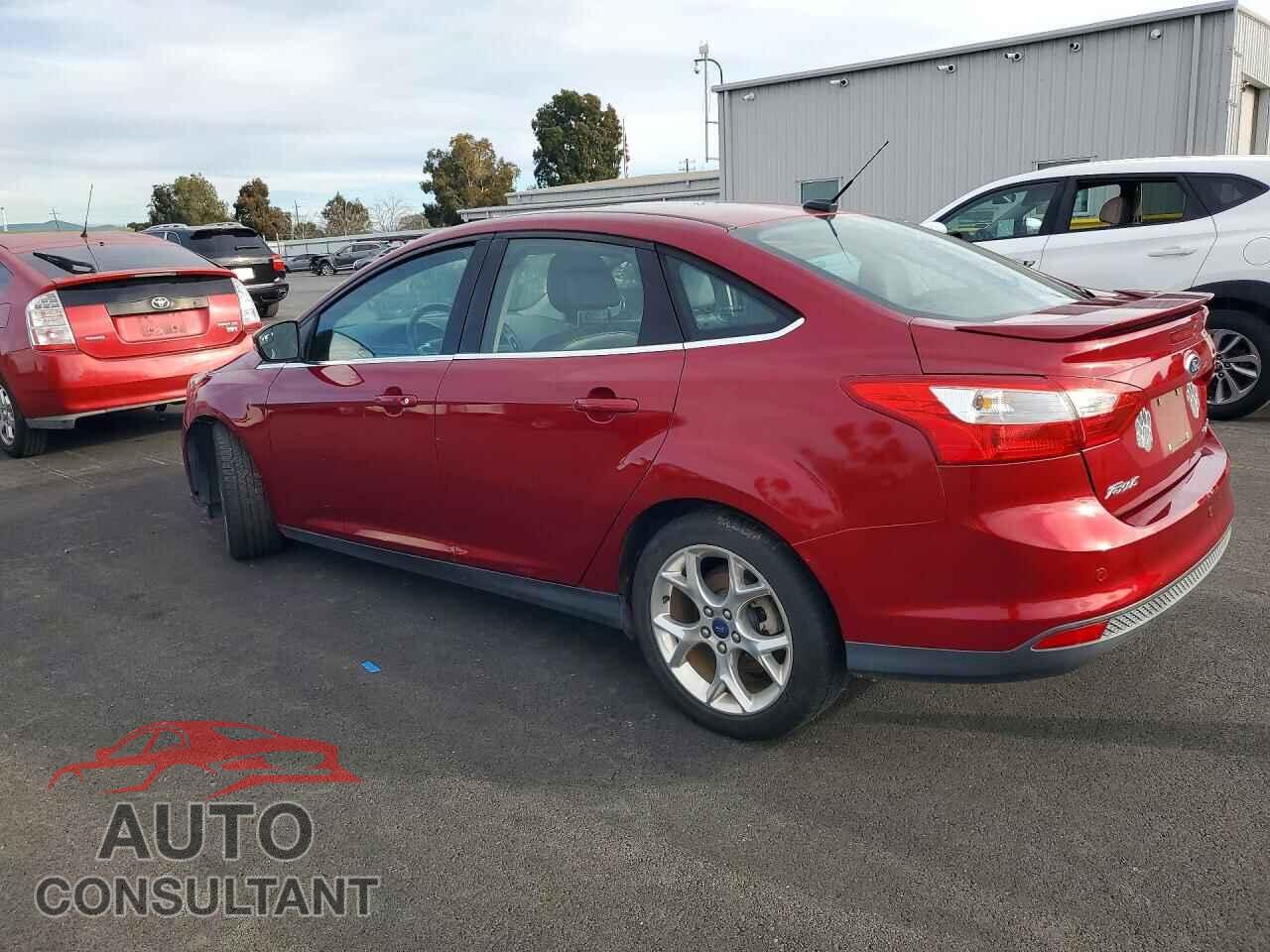 FORD FOCUS 2014 - 1FADP3J2XEL237976
