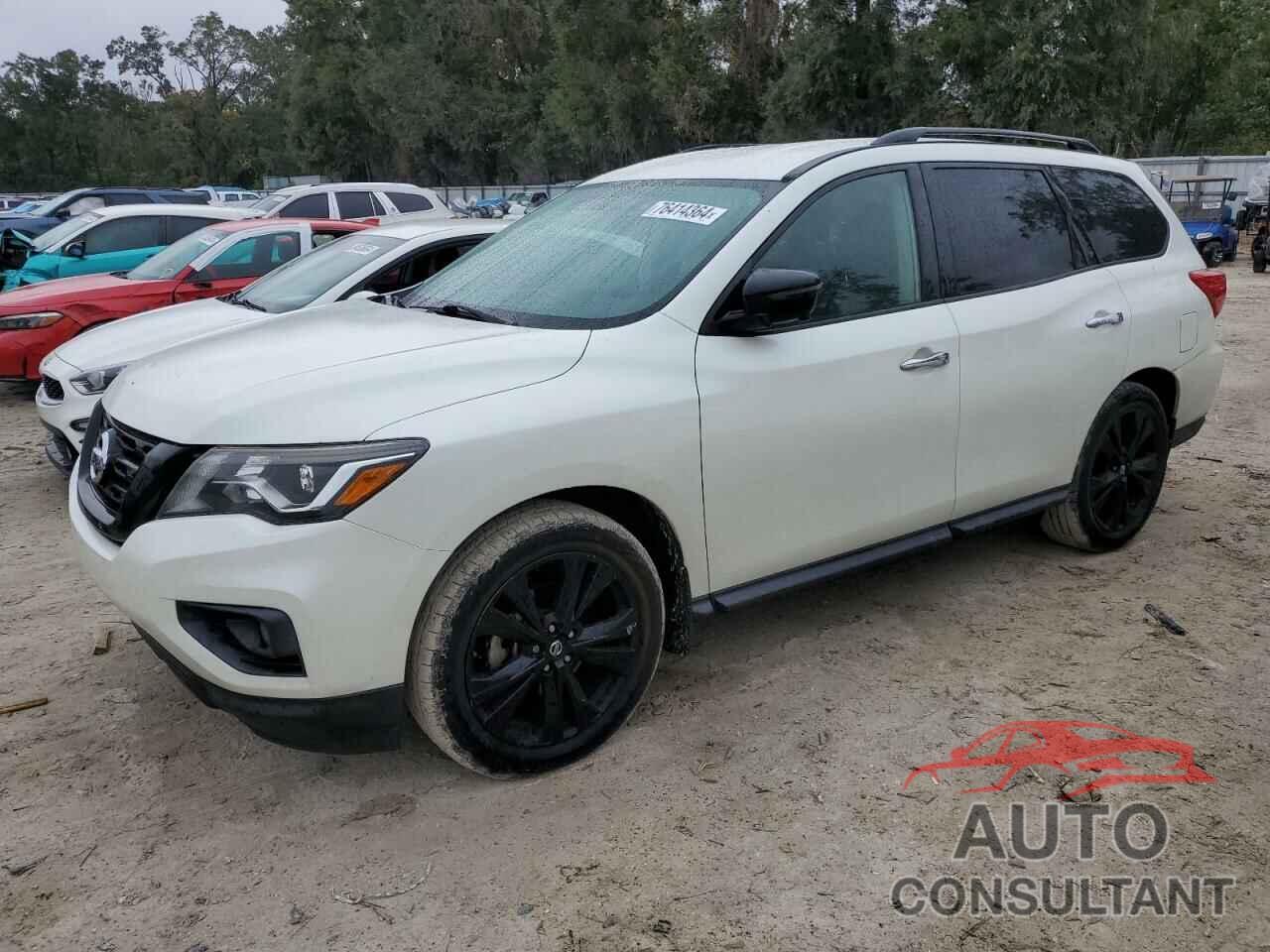 NISSAN PATHFINDER 2018 - 5N1DR2MN3JC655872