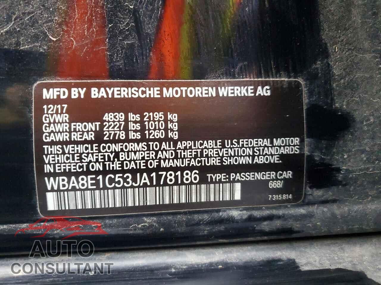 BMW 3 SERIES 2018 - WBA8E1C53JA178186