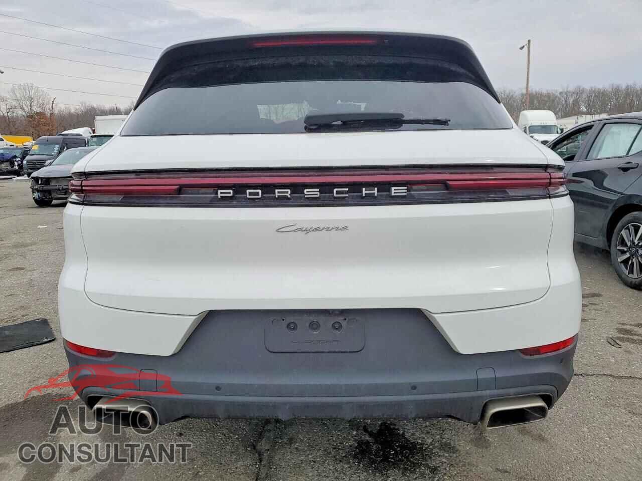 PORSCHE CAYENNE 2025 - WP1AA2AY0SDA04111