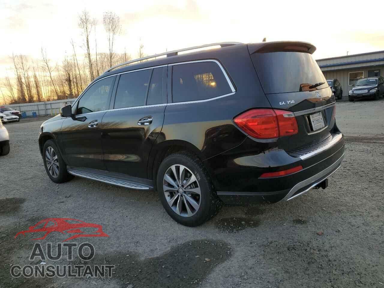 MERCEDES-BENZ GL-CLASS 2015 - 4JGDF2EE4FA518904