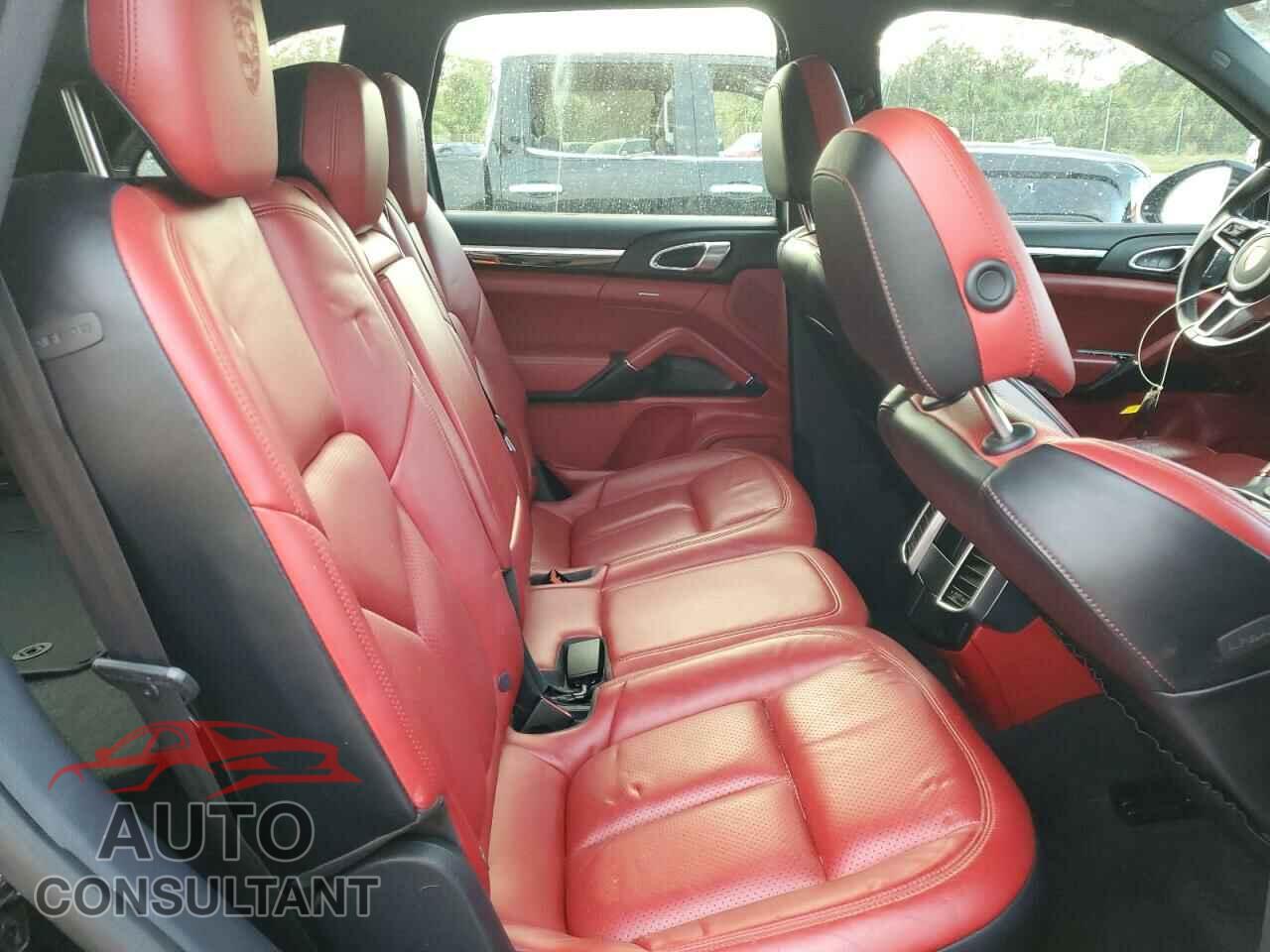 PORSCHE CAYENNE 2017 - WP1AA2A29HKA88848