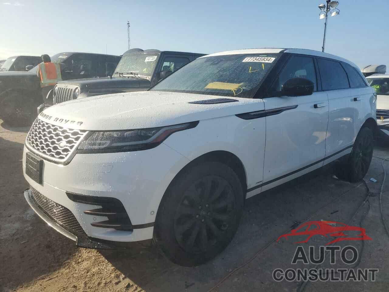 LAND ROVER RANGEROVER 2018 - SALYL2RX1JA722703