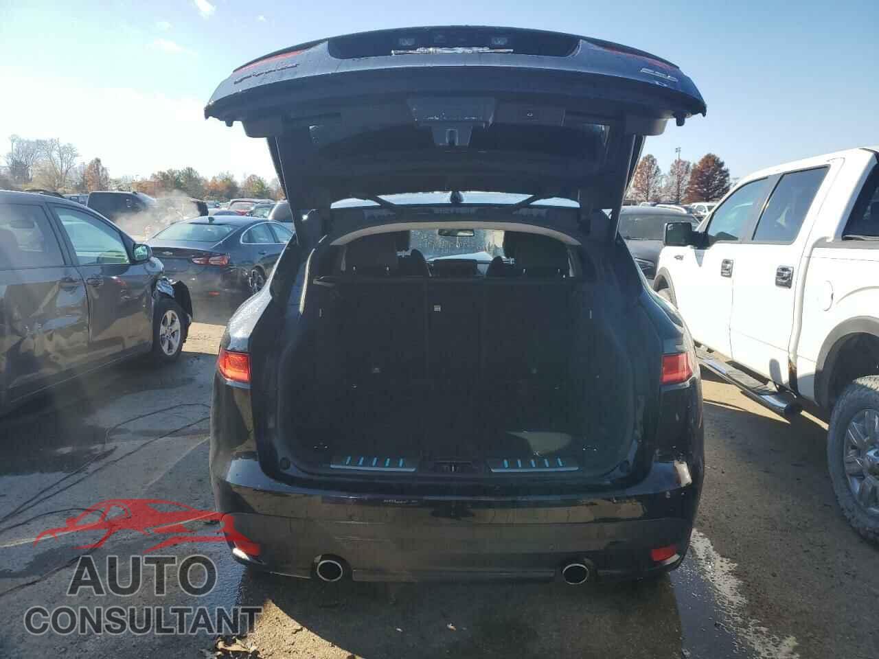 JAGUAR F-PACE 2017 - SADCL2BV6HA067561