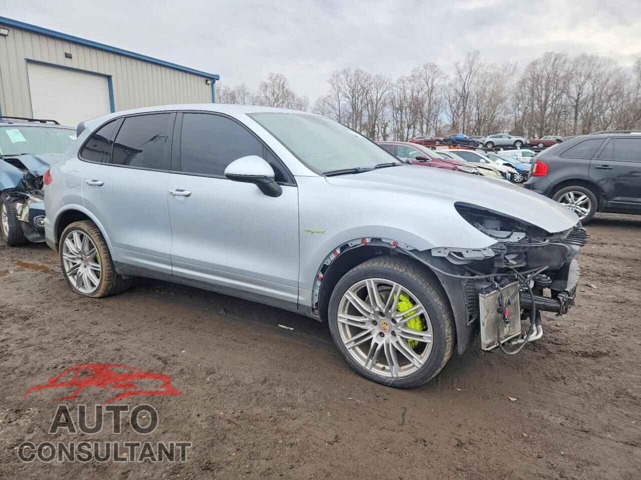 PORSCHE CAYENNE 2017 - WP1AE2A28HLA69447