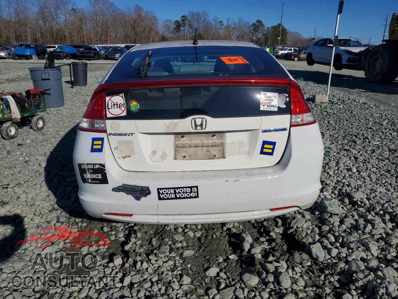 HONDA INSIGHT 2011 - JHMZE2H73BS001736