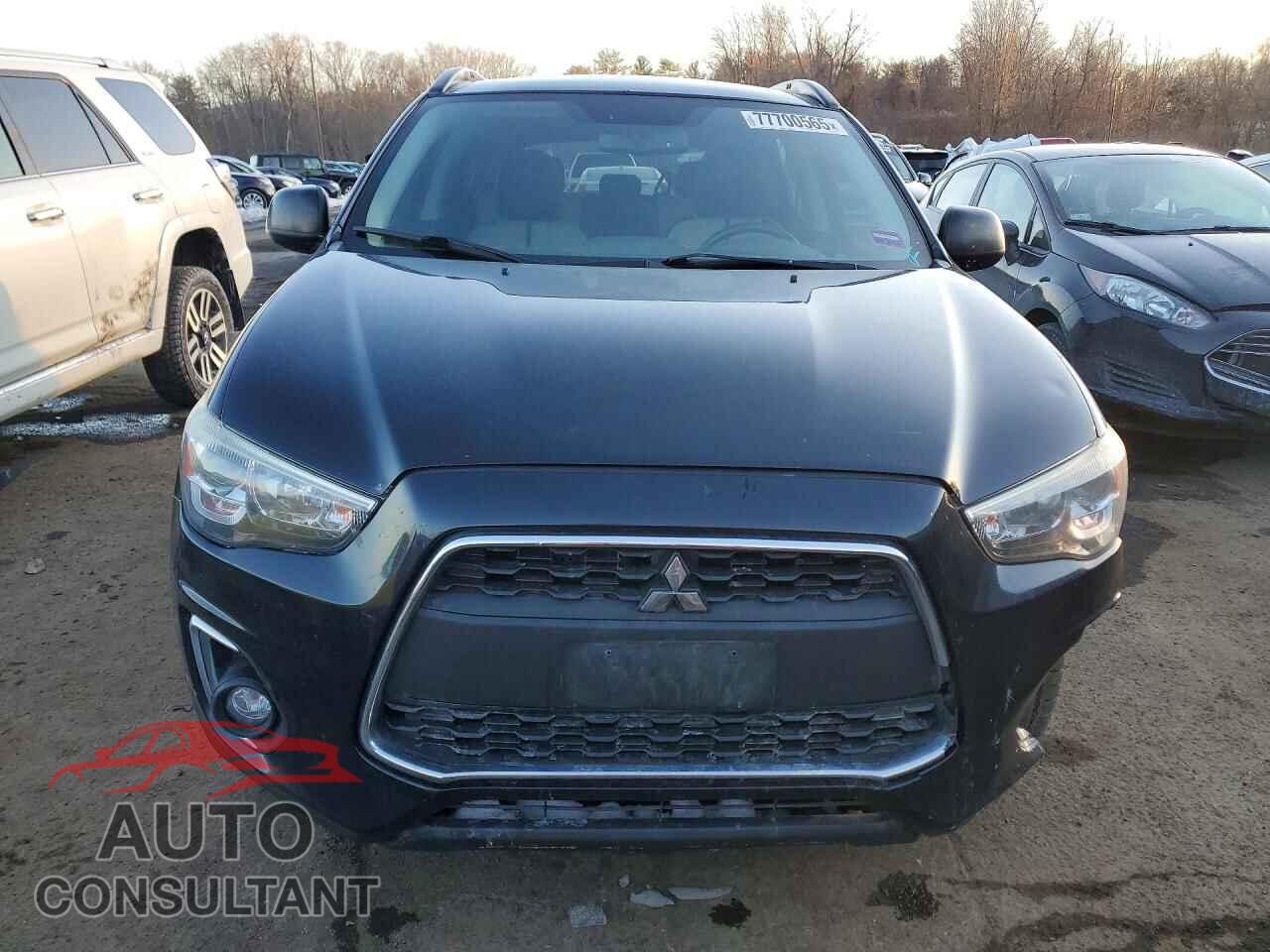 MITSUBISHI OUTLANDER 2013 - 4A4AR5AU5DE018679