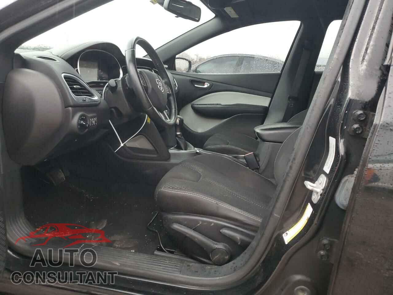 DODGE DART 2015 - 1C3CDFBB9FD144560